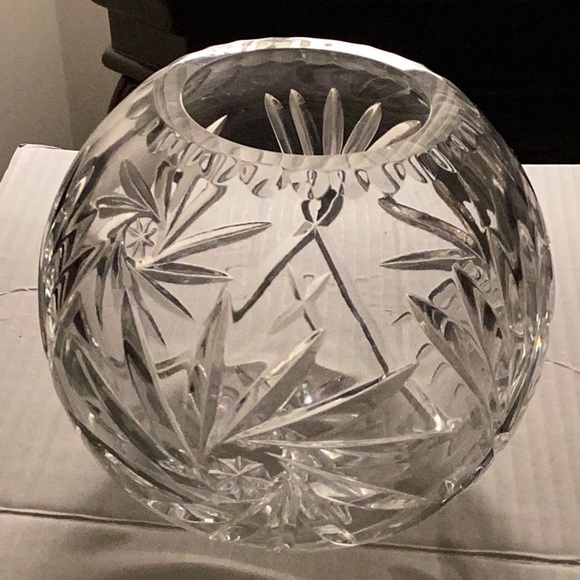 Lead Crystal Rose Bowl by Cazlor, Handmade, 24% Hand Cut Lead Crystal Rose Bowl - Picture 5 of 9